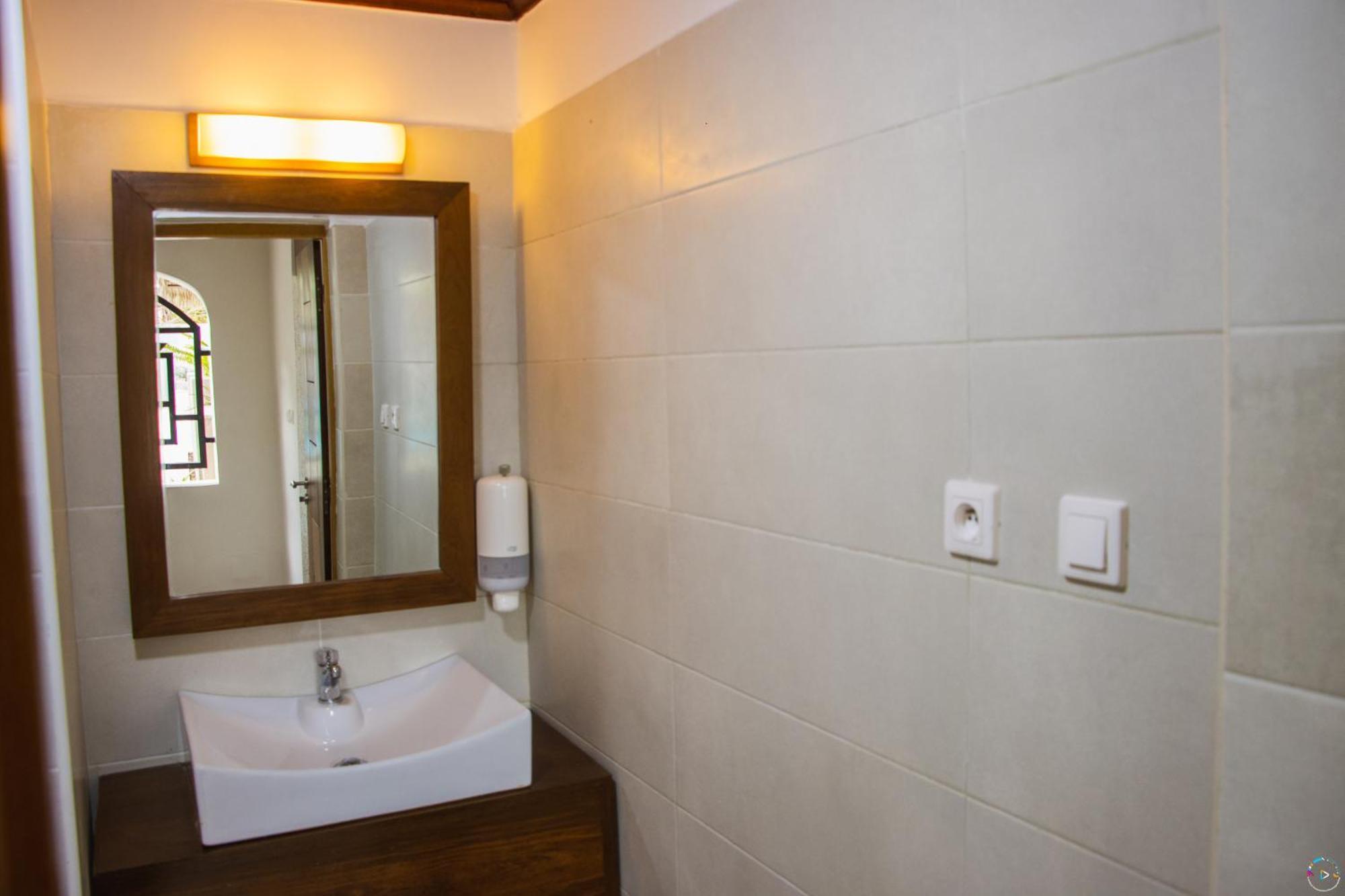 Hotel Baobab Cafe Morondava Luaran gambar