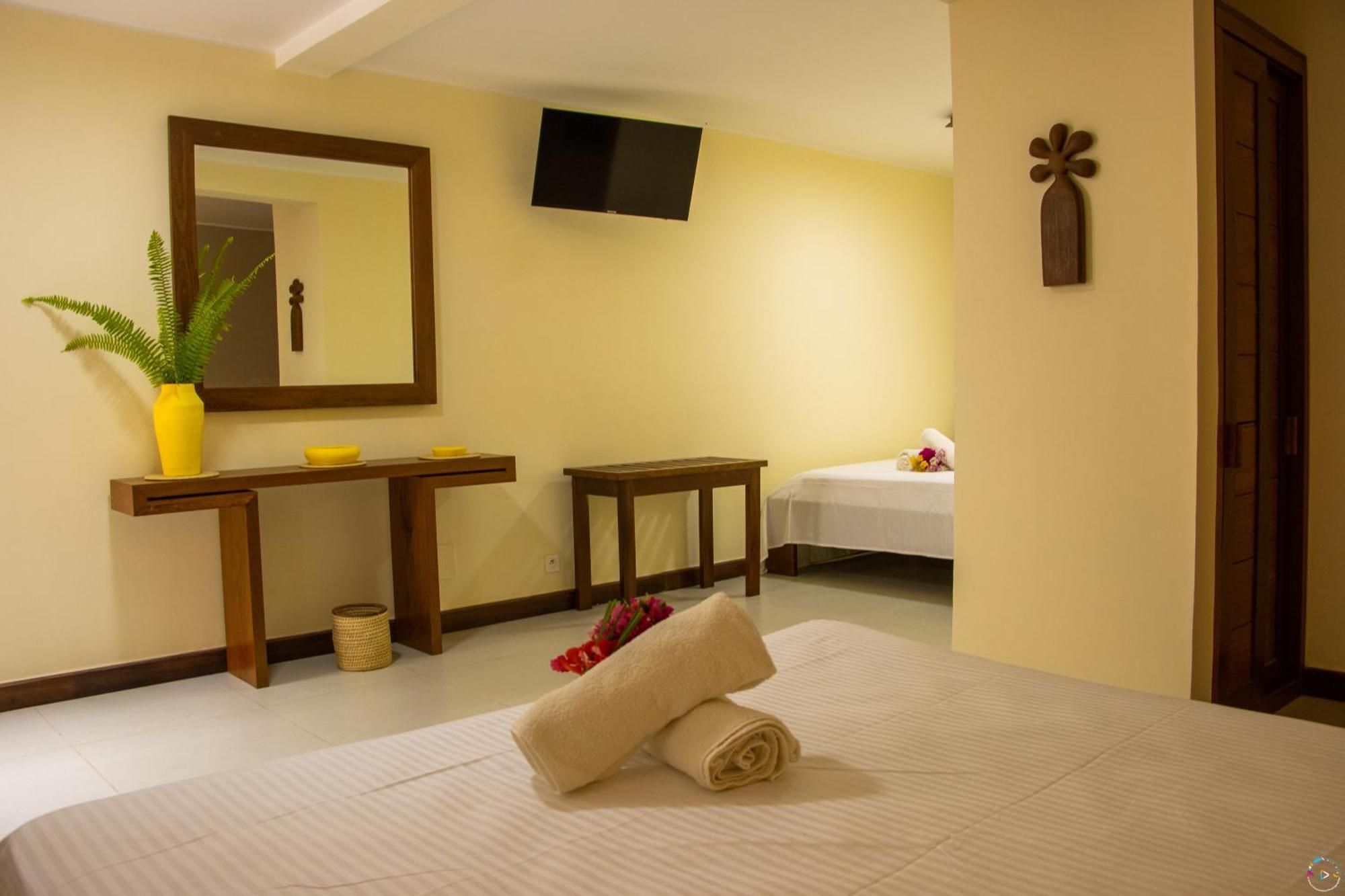 Hotel Baobab Cafe Morondava Luaran gambar