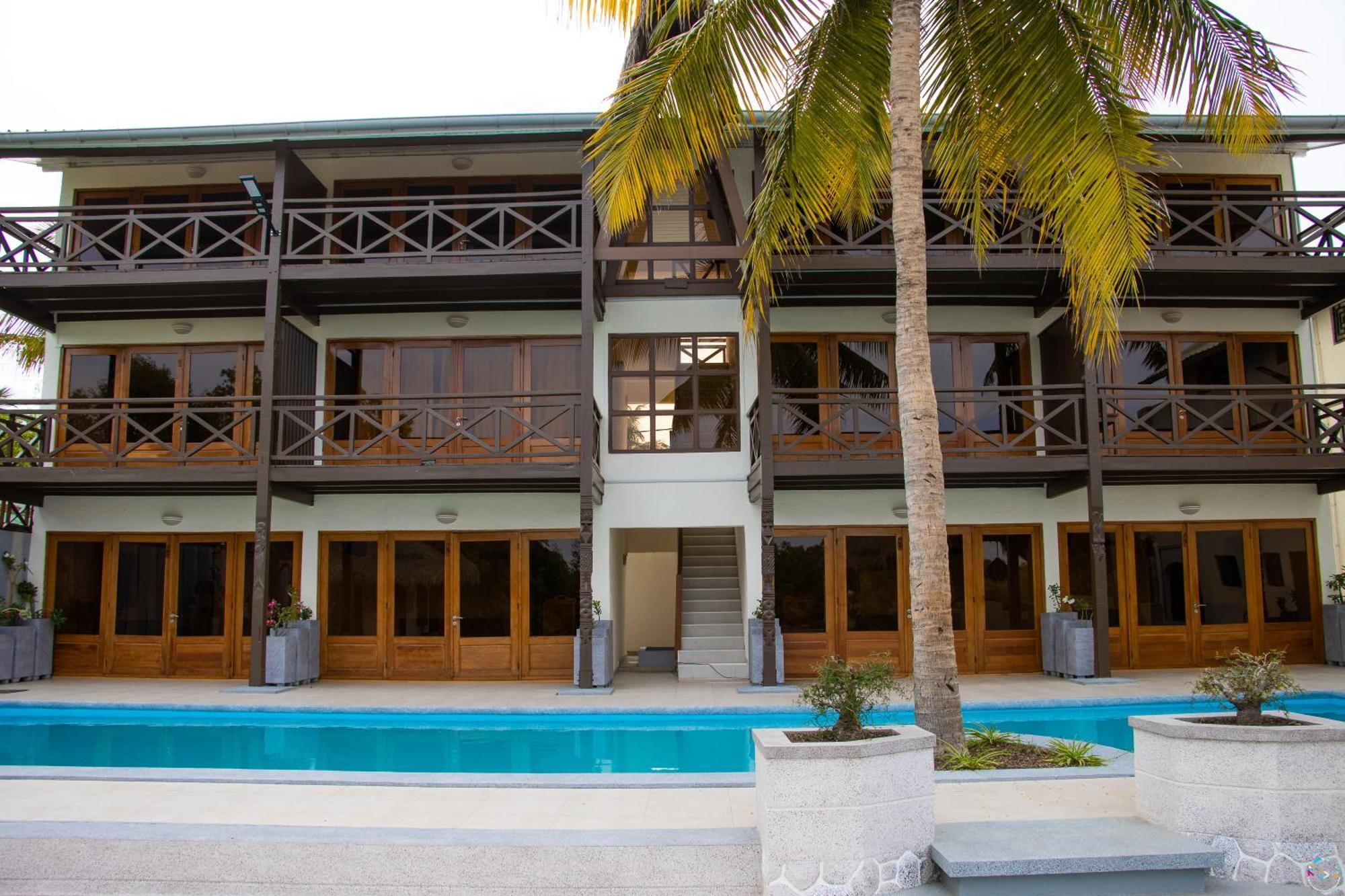 Hotel Baobab Cafe Morondava Luaran gambar
