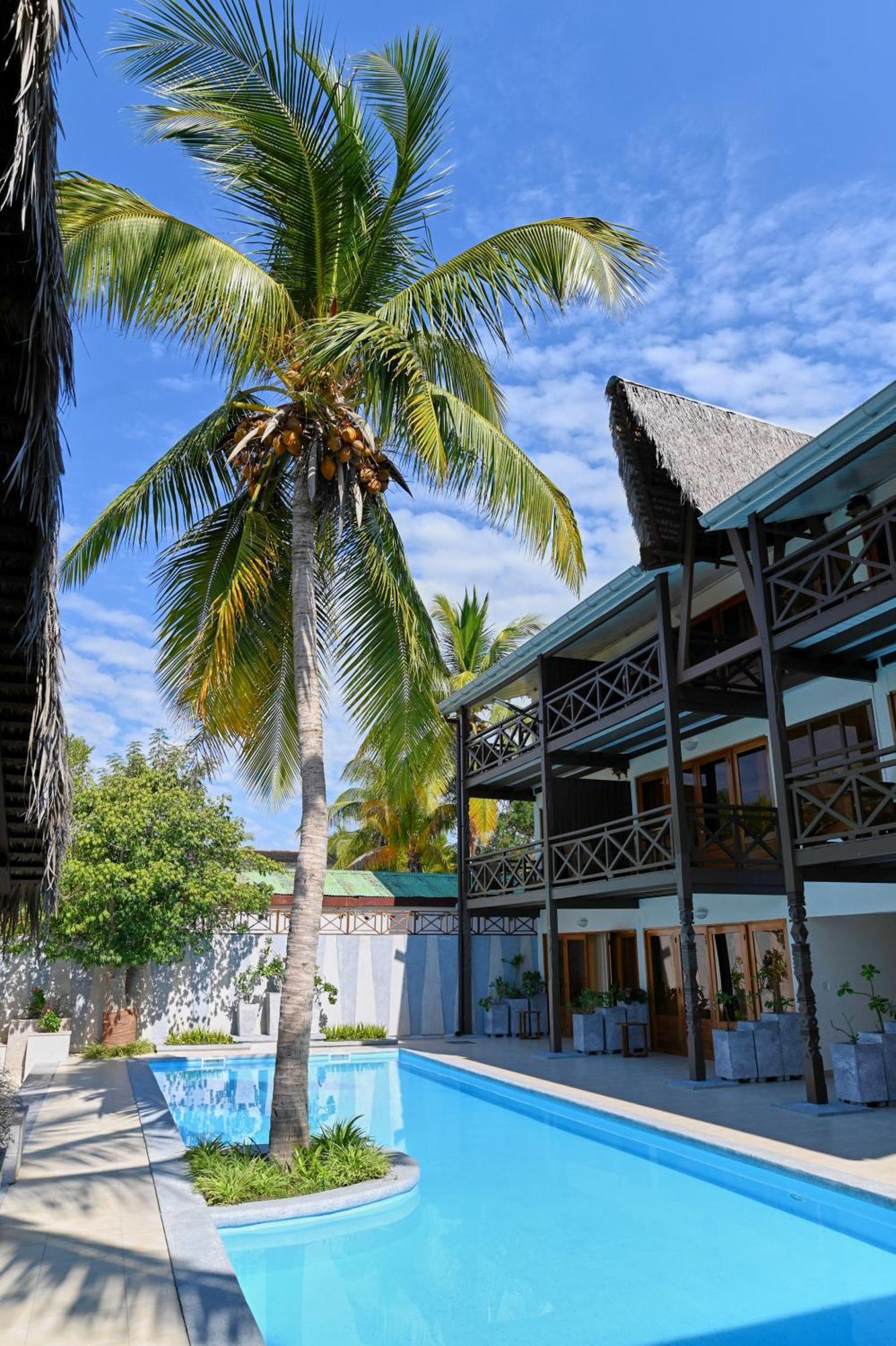 Hotel Baobab Cafe Morondava Luaran gambar